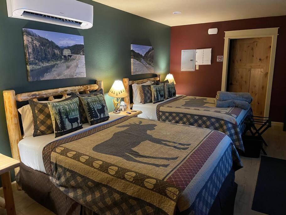 Cedar Mountain Suite D Grants Pass Exterior photo